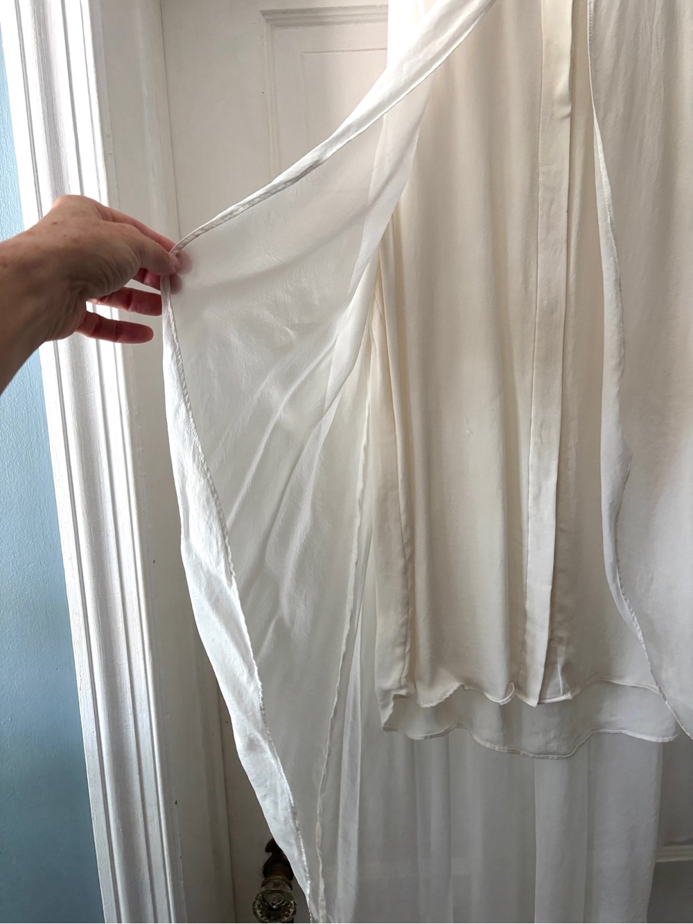 Haute Hippie Sleeveless Silk Tunic Blouse Off White High Low Size L - Picture 5 of 13